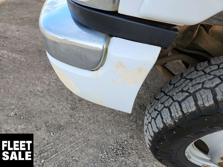 2006-gmc-sierra-3500-image-37