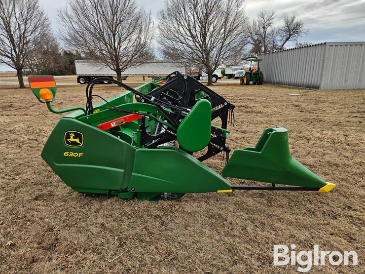 2018-john-deere-630f-image-4