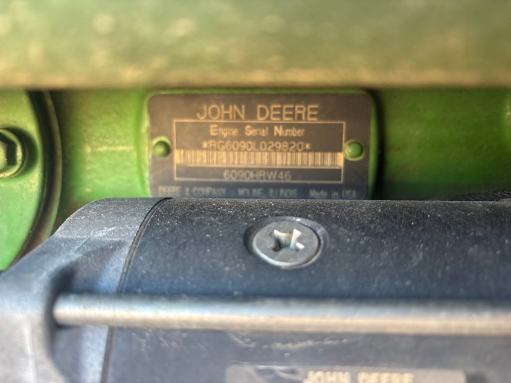 john-deere-8330-image-18