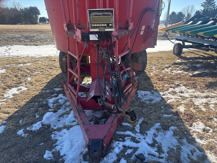 #4856-•-nde-single-screw-feed-wagon-image-6