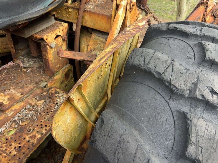 minneapolis-moline-diesel-backhoe-image-27