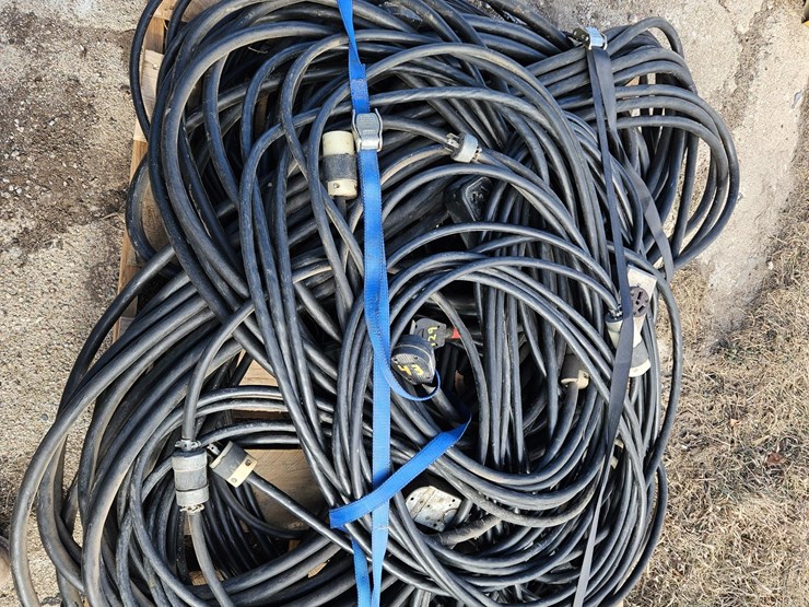 220v-extension-cords-image-14