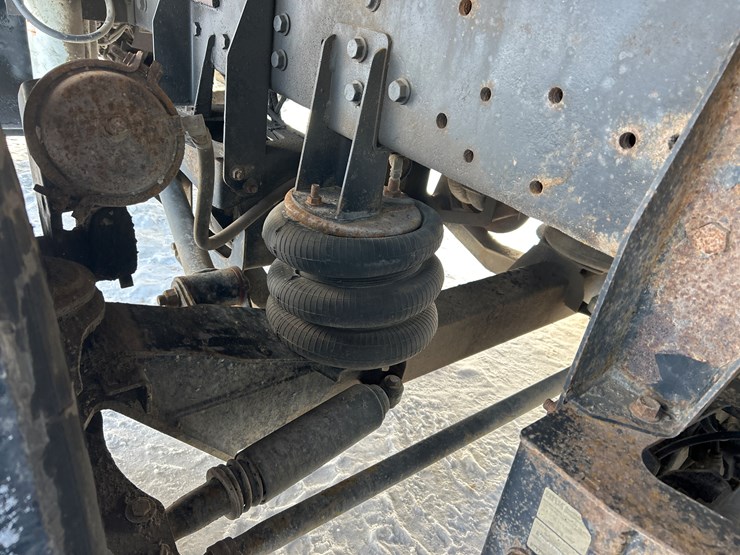 2004-international-7600-image-28