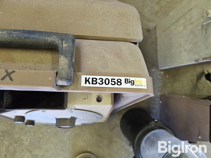 grain-moisture-testers-image-13