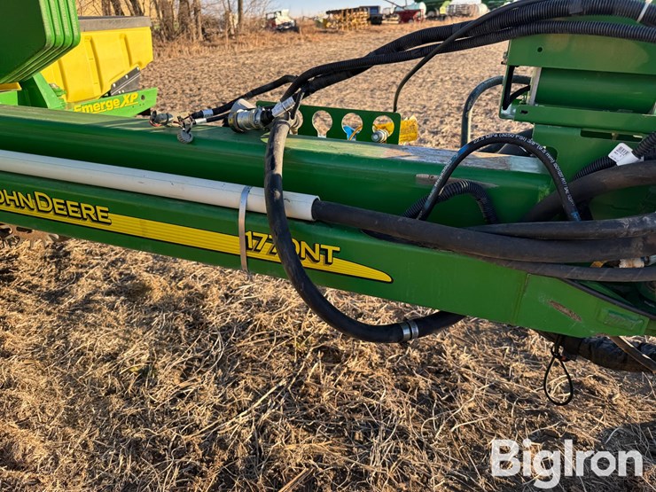 2011-john-deere-1770nt-image-19