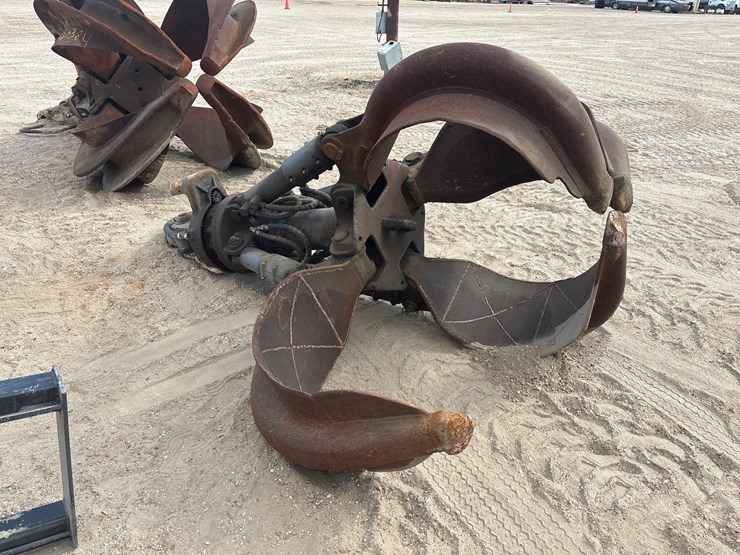 #3543-•-orange-peel-grapple-image-4