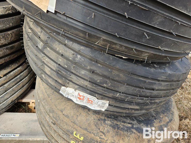 15"-implement-tires-&-tubes-image-10