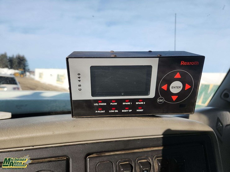 2012-international-workstar-7400-image-13