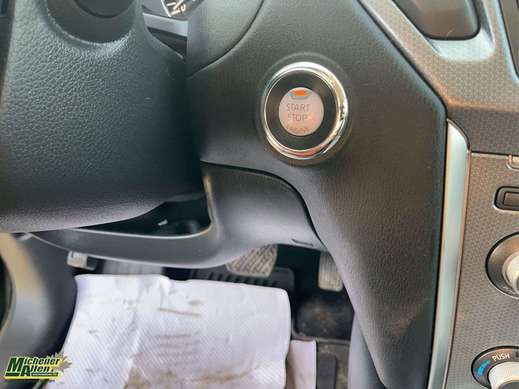 2017-nissan-pathfinder-image-23