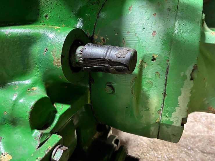 john-deere-2940-image-18