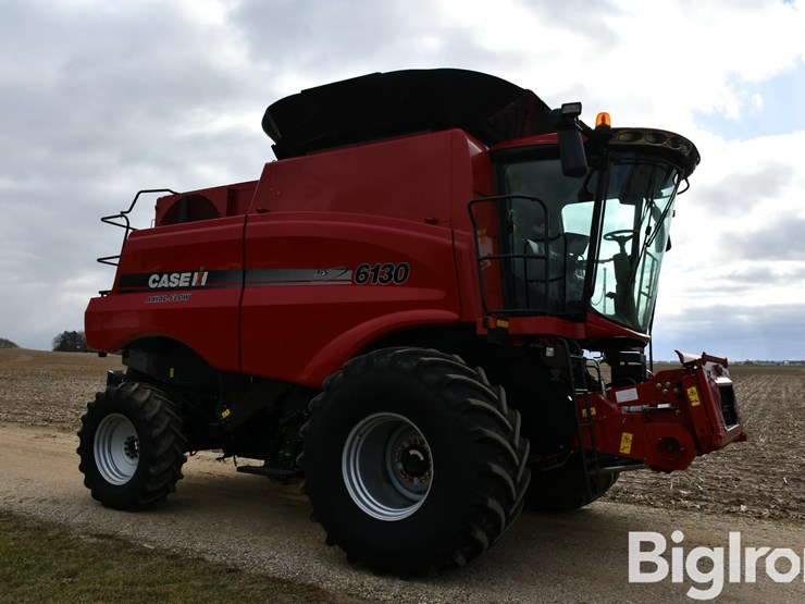 2014-case-ih-6130-image-3