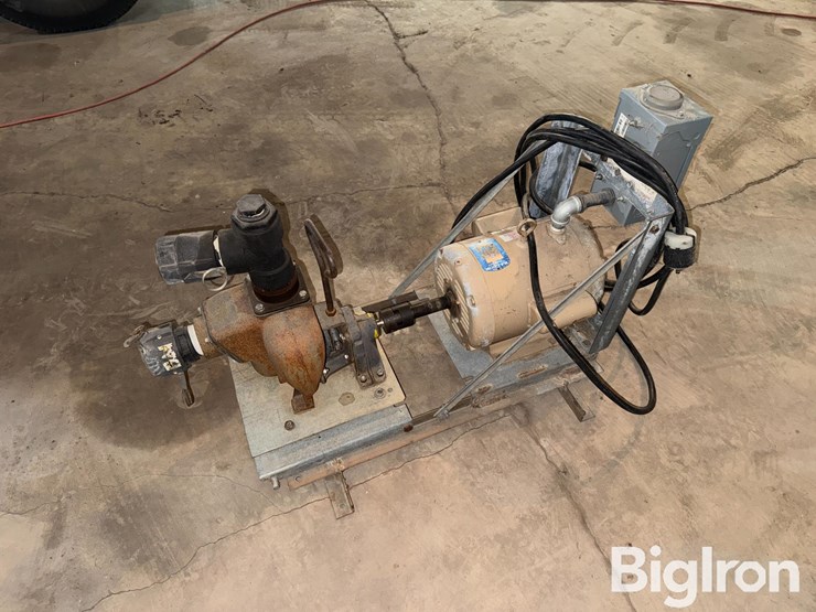 7.5-hp-motor-&-transfer-pump-image-1
