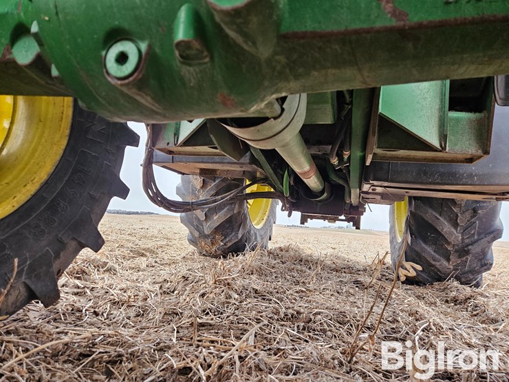 2001-john-deere-7510-image-9