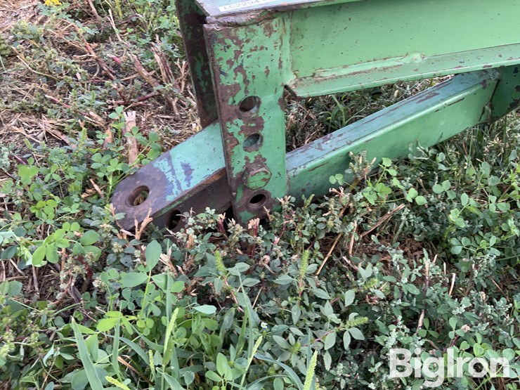 john-deere-100-image-11