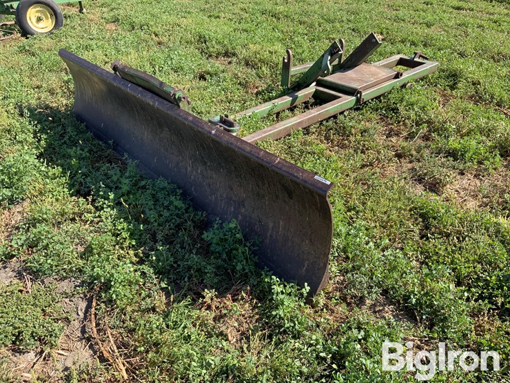 otter-belly-mount-blade-image-1