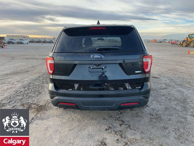 2018-ford-explorer-image-7