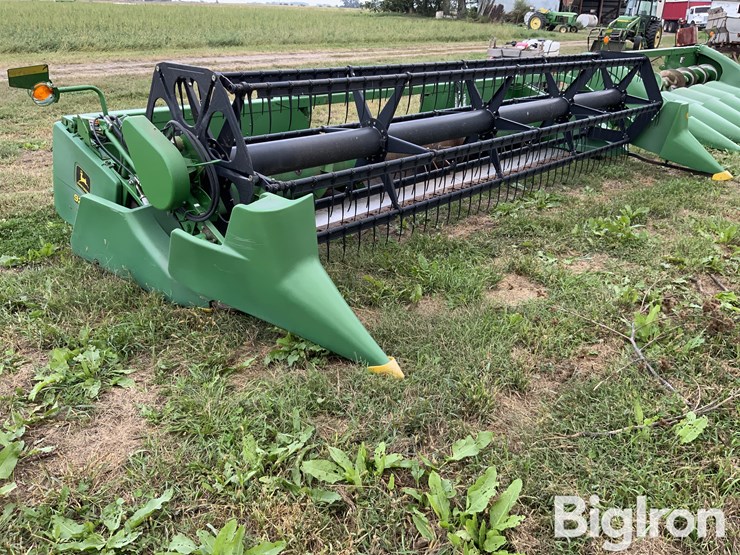 2001-john-deere-920f-image-3