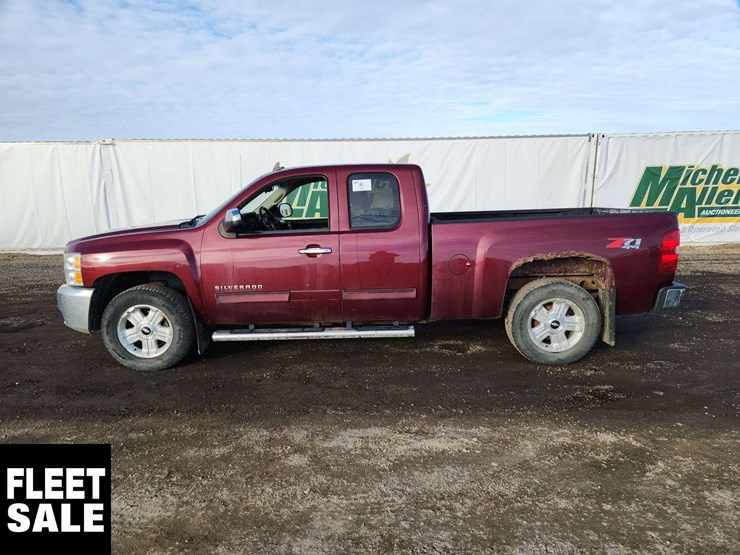 2013-chevrolet-silverado-1500-lt-image-6