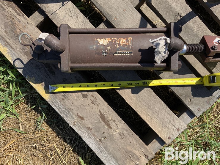 hydraulic-cylinder-image-10