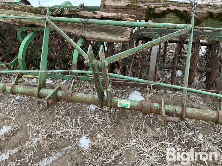 john-deere-rotary-hoe-image-9