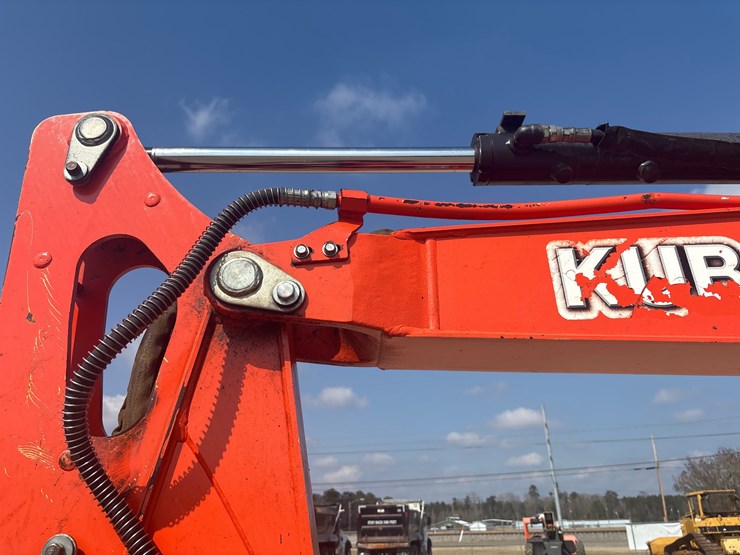 2017-kubota-kx040-4r3a-image-7