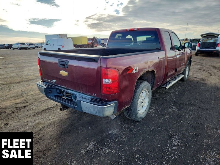 2013-chevrolet-silverado-1500-lt-image-4