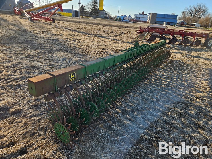 john-deere-400-image-5