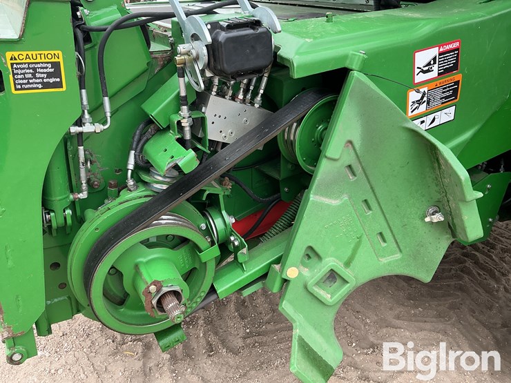 2015-john-deere-s680-image-15