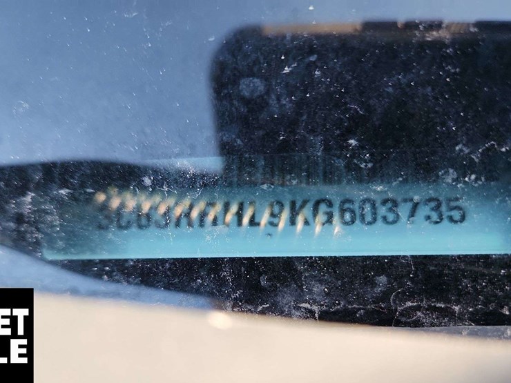 2019-dodge-3500-image-37