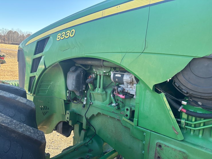 john-deere-8330-image-13