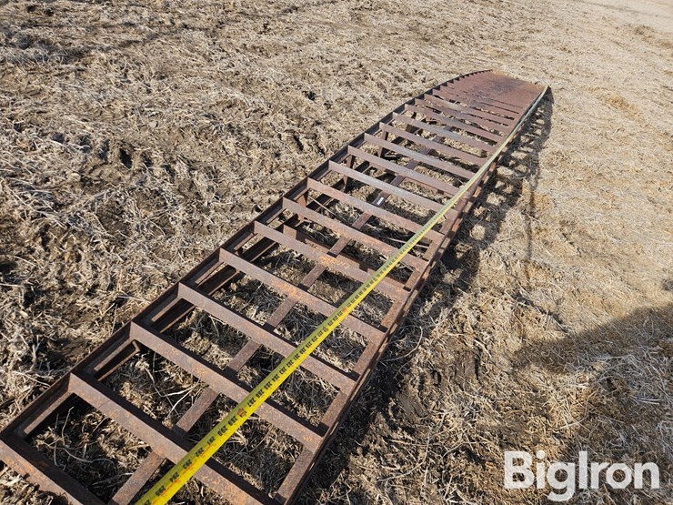 25'-steel-pivot-bridge-image-11