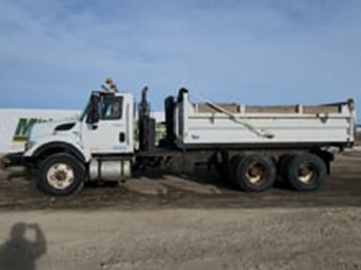 2012-international-workstar-7400-image-5