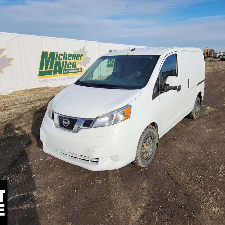 2018 NISSAN NV200