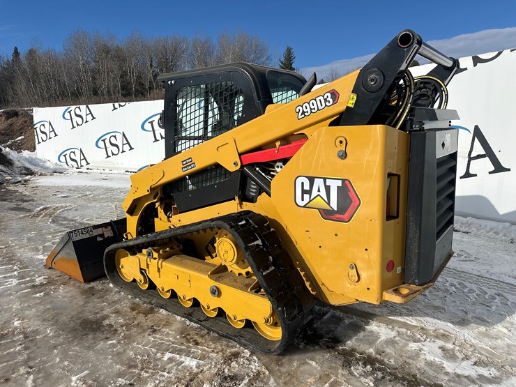 2021-caterpillar-299d3-image-3