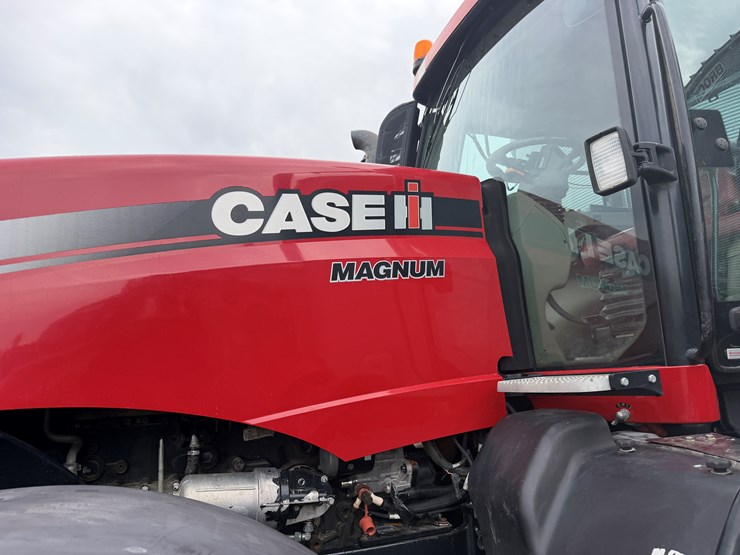 case-ih-235-image-24