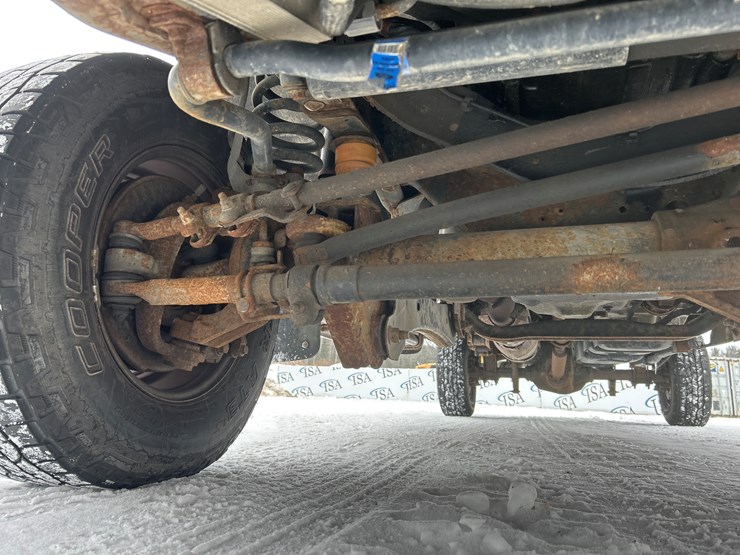 2014-ford-f250-image-32