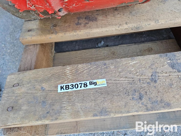 b&w-128-portable-grain-aerator-&-dryer-image-12