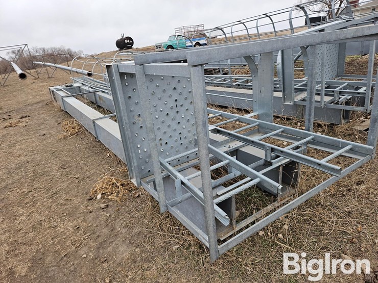 york-3500-bph-grain-leg-system-w/down-spouts-image-4