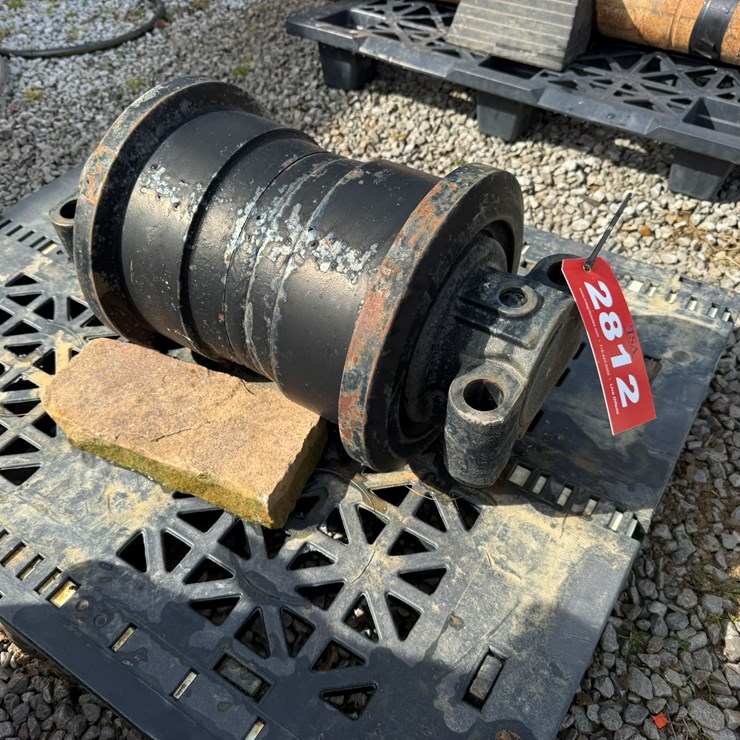 #2812 • Unused 375L Bottom Roller