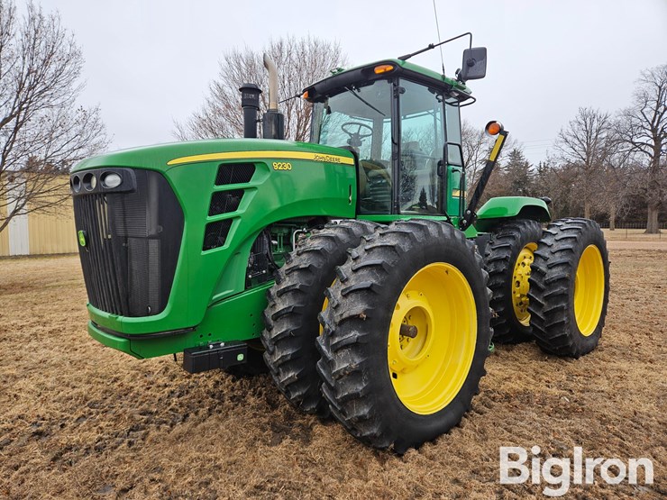 2009-john-deere-9230-image-1