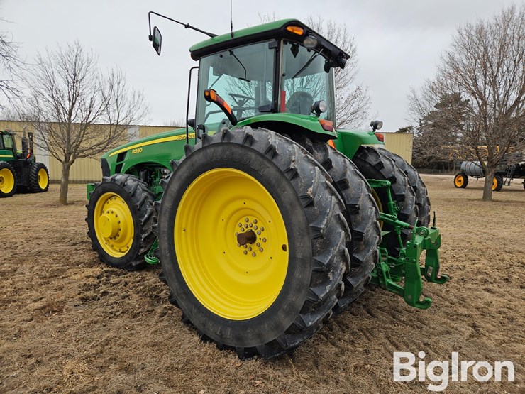 2009-john-deere-8230-image-7