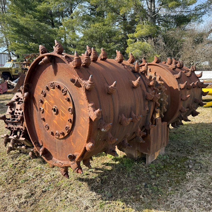 #2802 • Vermeer 1055/955 Milling Attachment