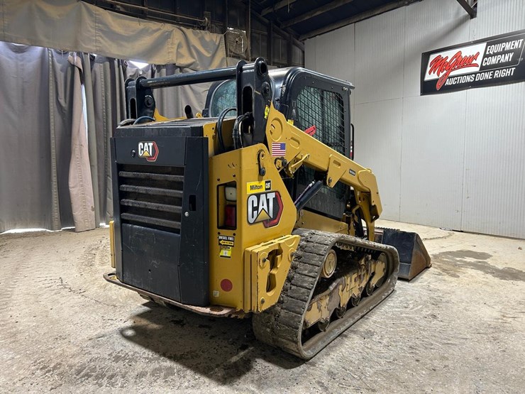 2020-caterpillar-259d3-image-34