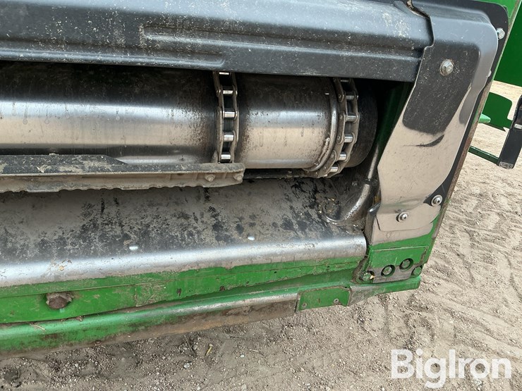 2015-john-deere-s680-image-11