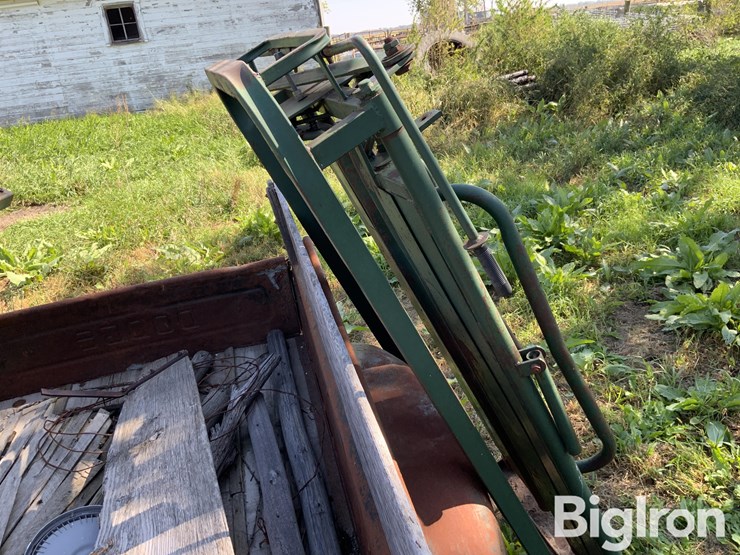 farmaster-head-gate-image-5