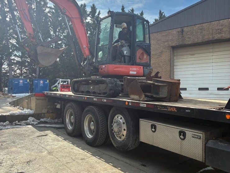 kubota-kx057-image-26