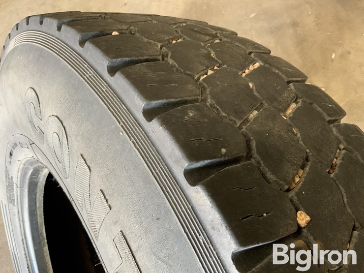 continental-11r22.5-tire-image-9