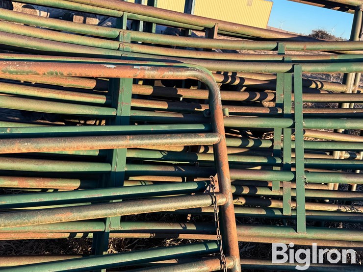 livestock-panels-&-gate-image-14