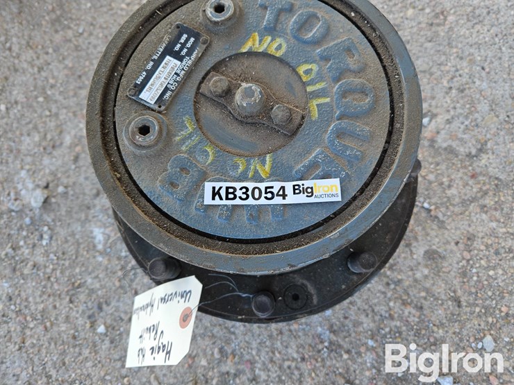 hagie-self-propelled-sprayer-hub-image-12