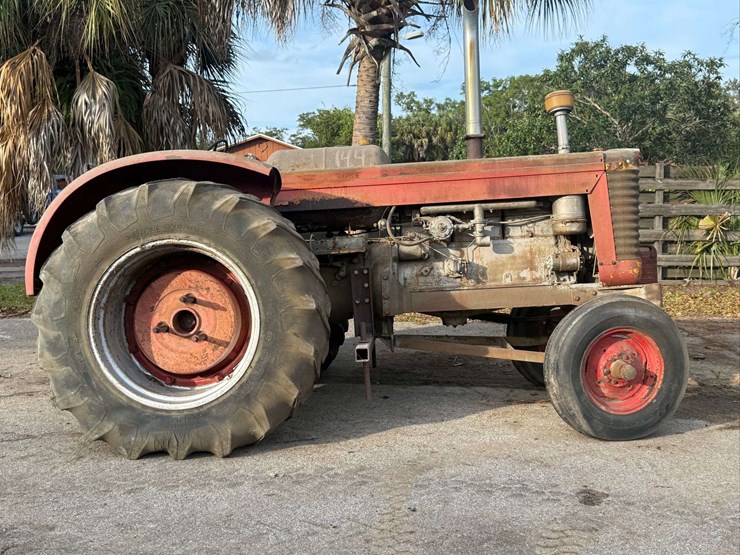massey-ferguson-98-image-2